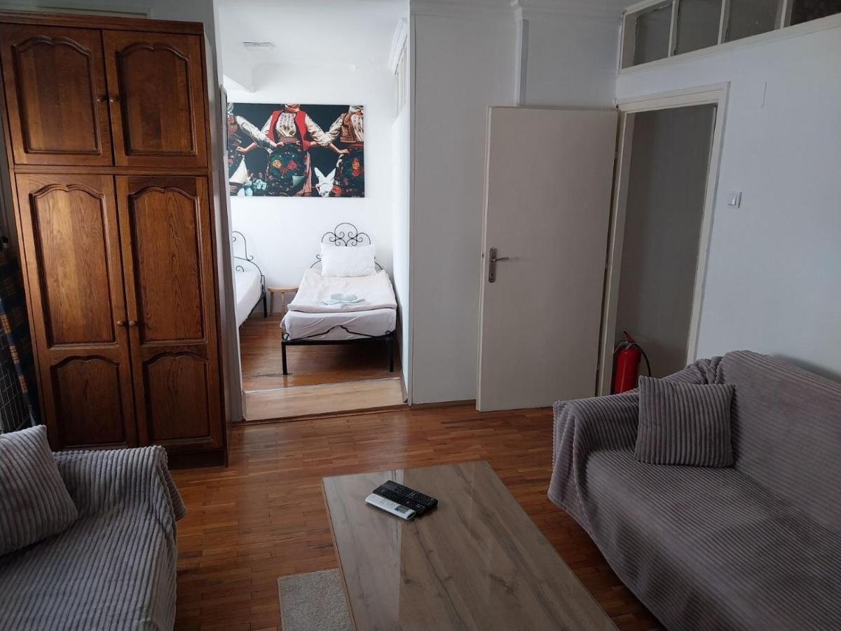 Budget Apartment Balkanika Belgrad Exteriör bild