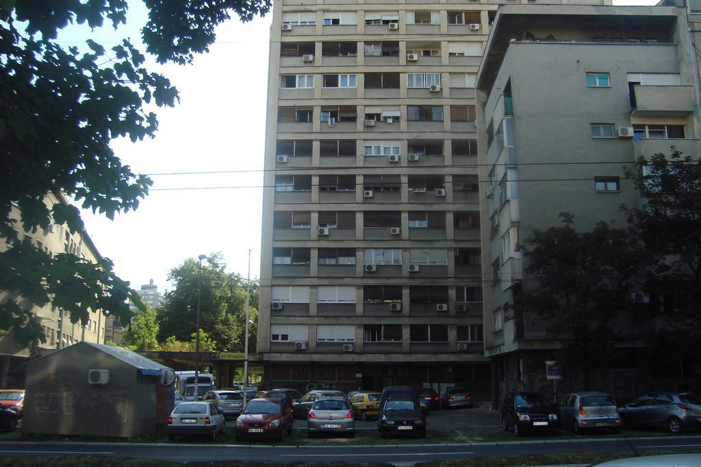 Budget Apartment Balkanika Belgrad Exteriör bild