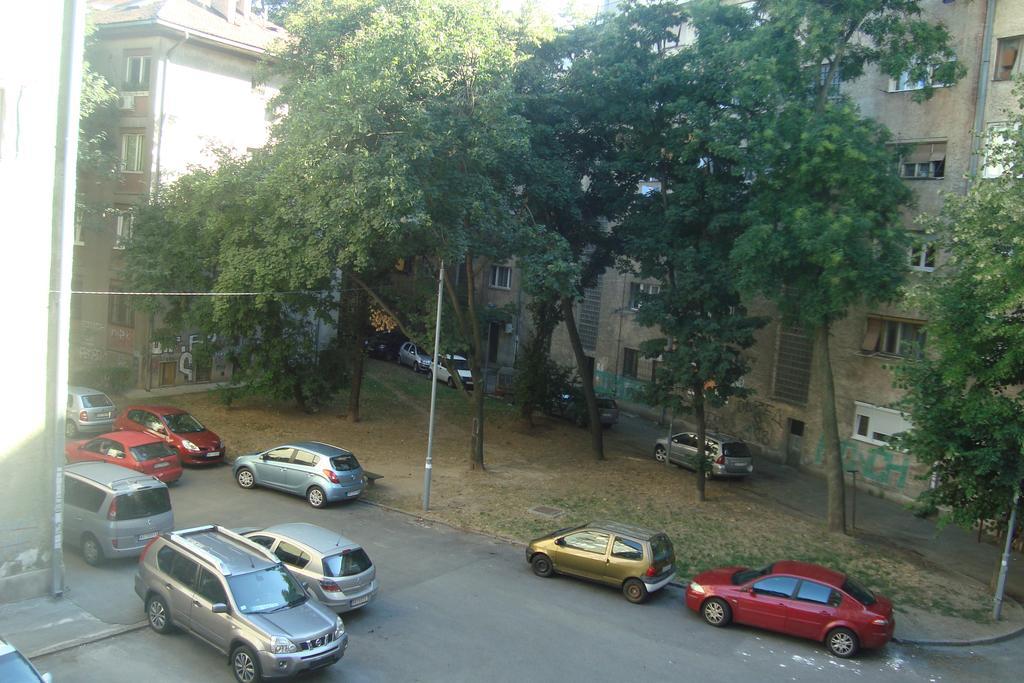 Budget Apartment Balkanika Belgrad Exteriör bild